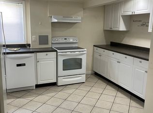 4605 Old Dominion Dr, Arlington, VA 22207