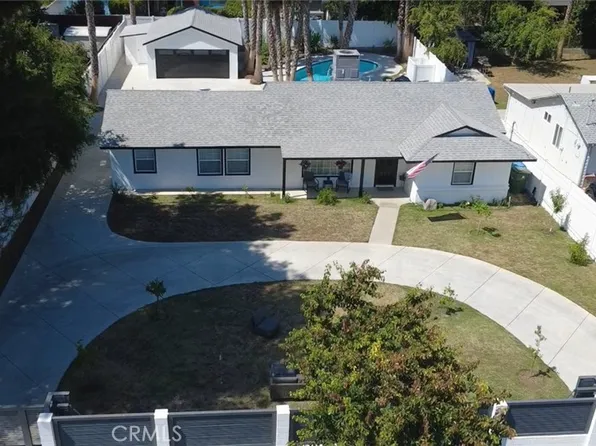 18635 Lanark St, Reseda, CA 91335