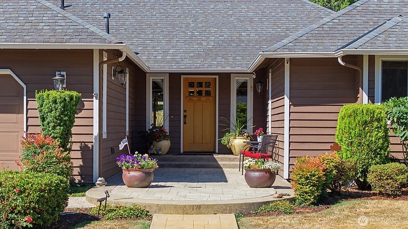 3rd image of 4529 168th Avenue SE