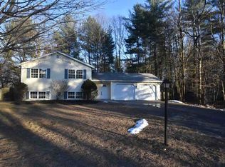 2 Carriage Way, Ballston Spa, NY 12020