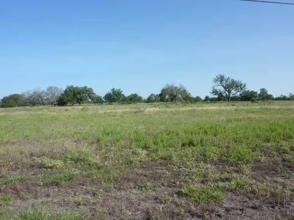 117 Stone House Dr, Liberty Hill, TX 78642