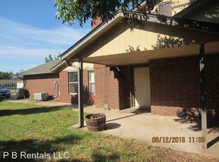 1211 NW Bell Ave APT B, Lawton, OK 73507