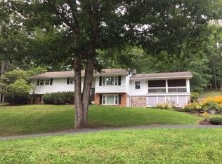 10926 Jackson River Tpke, Warm Springs, VA 24484