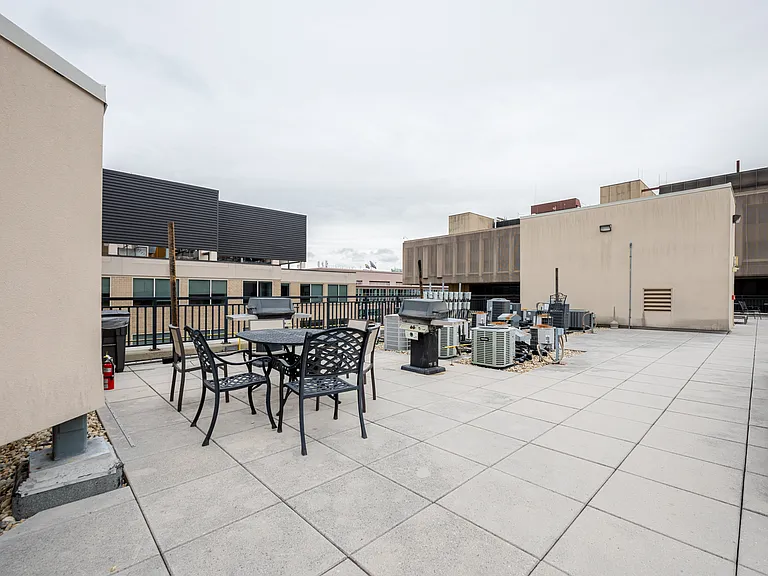 915 E St NW #317 — Photo 43