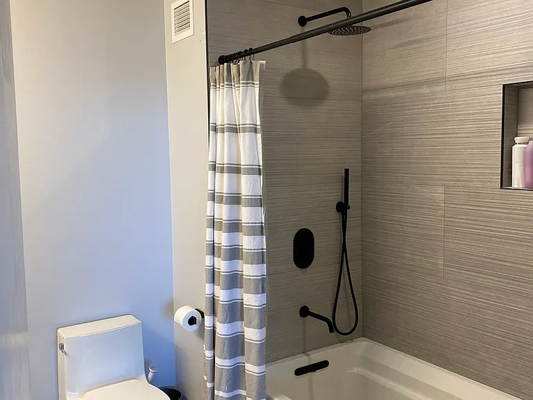 330 N Jefferson St #1806 — Photo 4