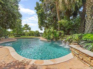 1700 Sandy Lake Dr, Friendswood, TX 77546