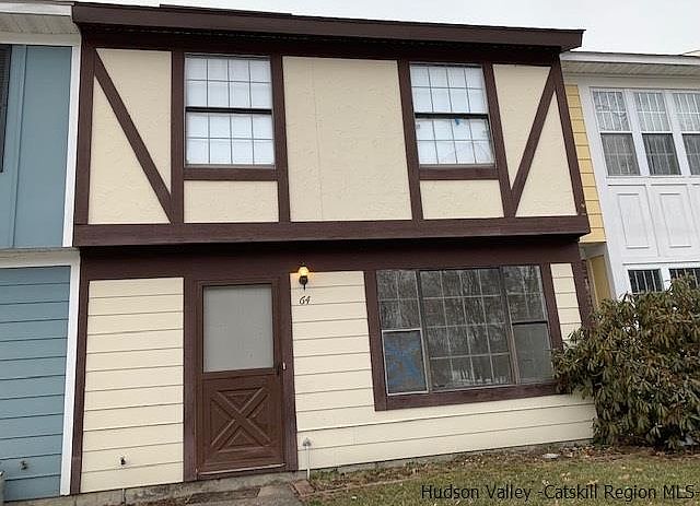 1st image of 64 Sunny Brook Cir