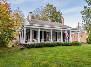 31 Canterbury Rd, Brooklyn, CT 06234