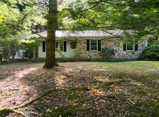 291 Dickson Rd, Caldwell, WV 24925