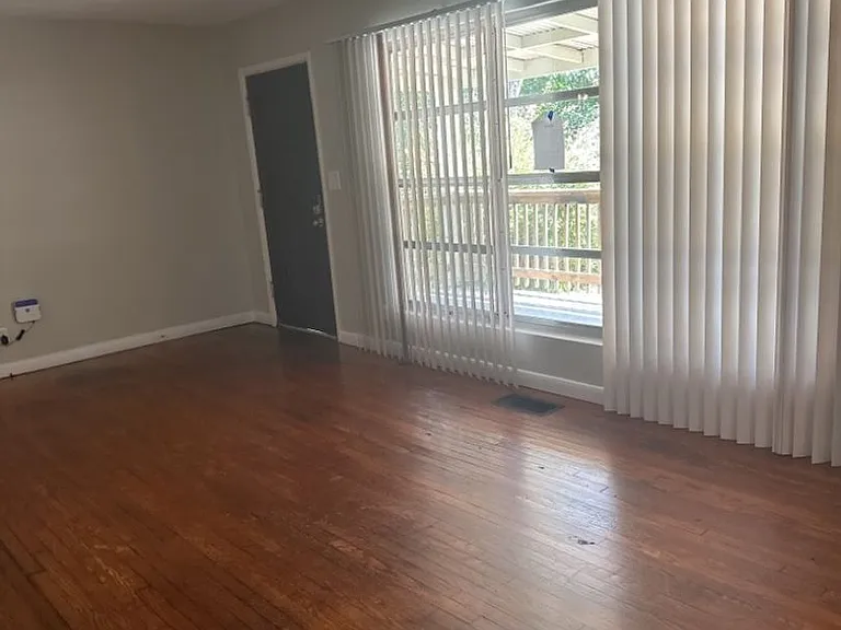 3868 Mark Twain Cir — Photo 7