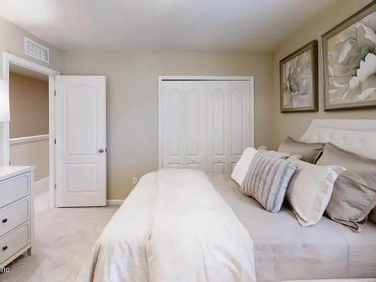 146 Hubbard Bnd — Photo 15