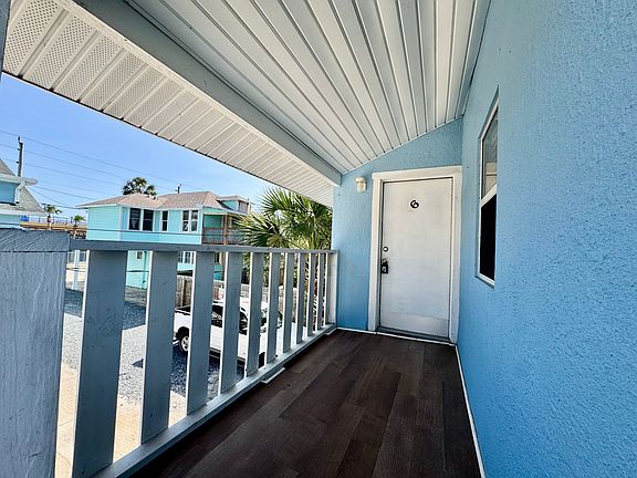2nd image of 611 Ora St #6