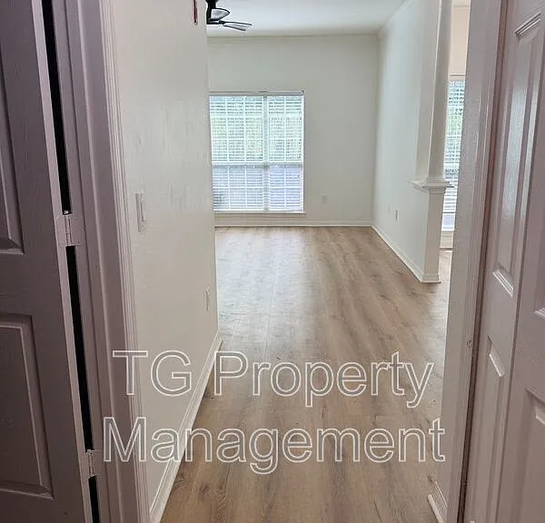 7800 Point Meadows Dr #1523 — Photo 42