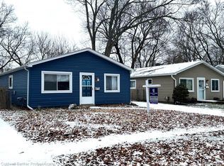 660 Stratford Rd, Ferndale, MI