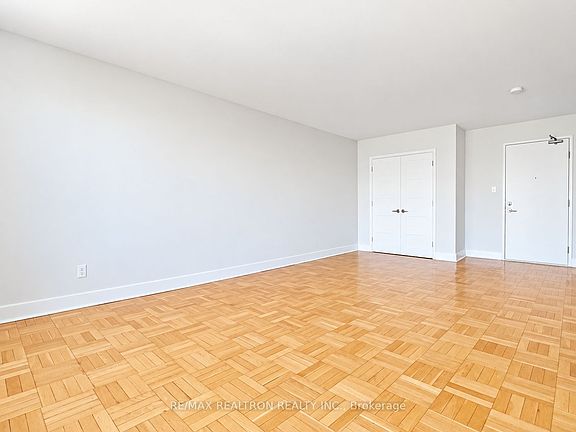 5th image of 1545 Bathurst St #304