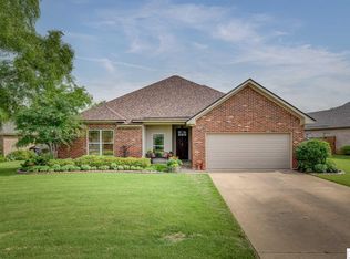 204 Barker Dr, Monroe, LA 71203