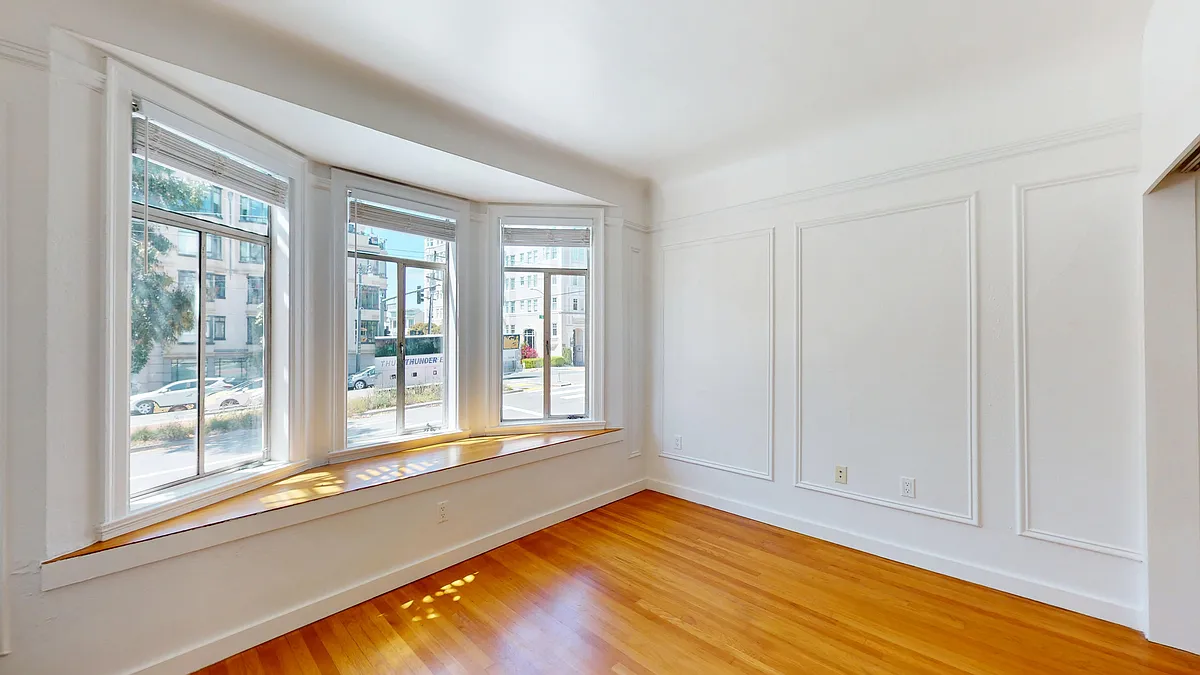 Building Photo - 2656 Van Ness Ave #6