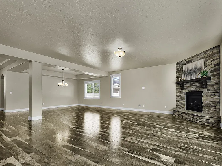 904 N Tullshire Way — Photo 2