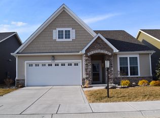 2110 Cherrywood Ln, Chesterton, IN