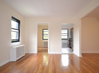 15015 75th Ave APT 2C, Flushing, NY 11367