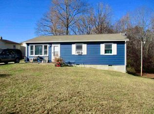 2141 Robin Hood Ct, Danville, VA 24540