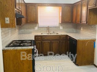 305 S 5th St UNIT B, Noble, OK 73068