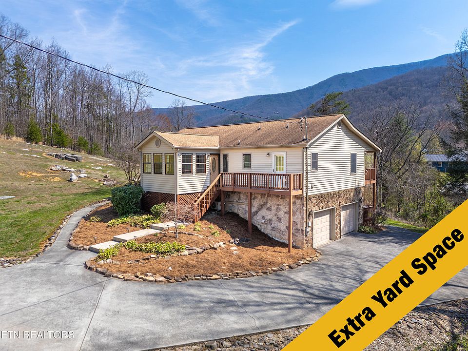 1st image of 3375 Spring View Dr