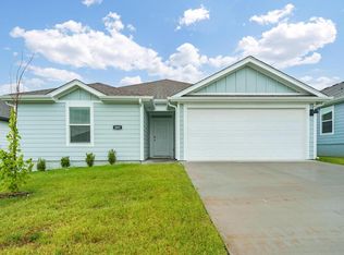 307 NW Granny Smith St, Gentry, AR 72734