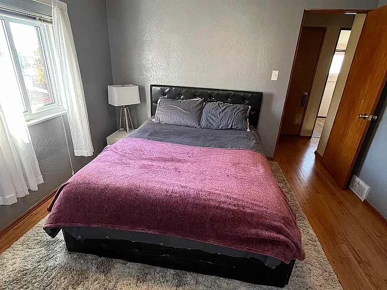 1308 Chaplin St — Photo 18