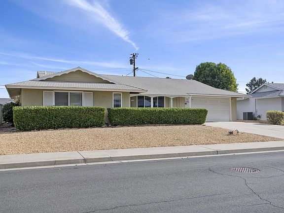 3rd image of 29020 Glen Oaks Dr