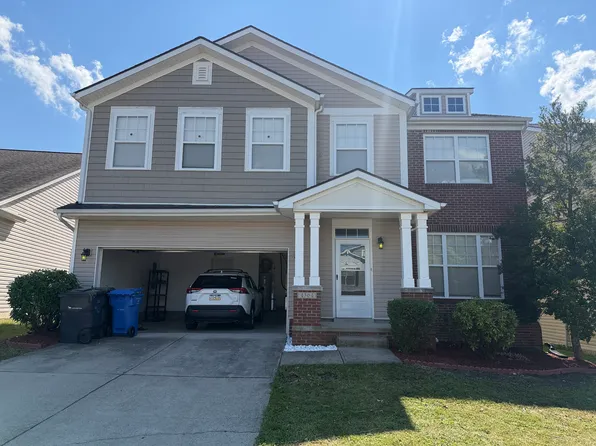 4364 Walnut Creek Dr, Lexington, KY 40509