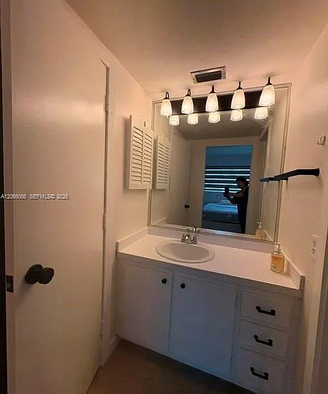 7400 Miami Lakes Dr #D107 — Photo 19