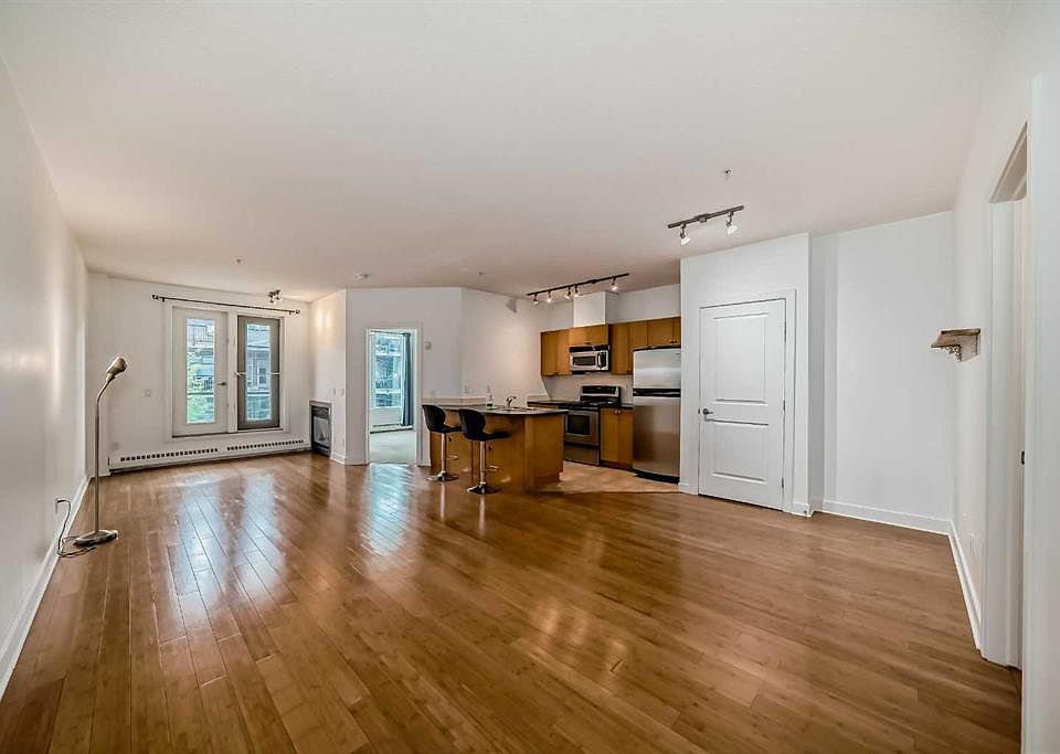 1st image of 328 S 21st Ave SW #311