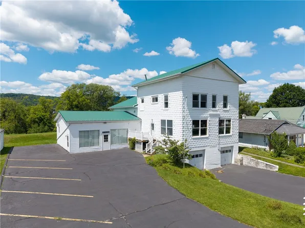 340 Cleveland Ave, Hornell, NY 14843