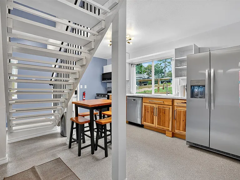 31 Paradise Loop — Photo 30