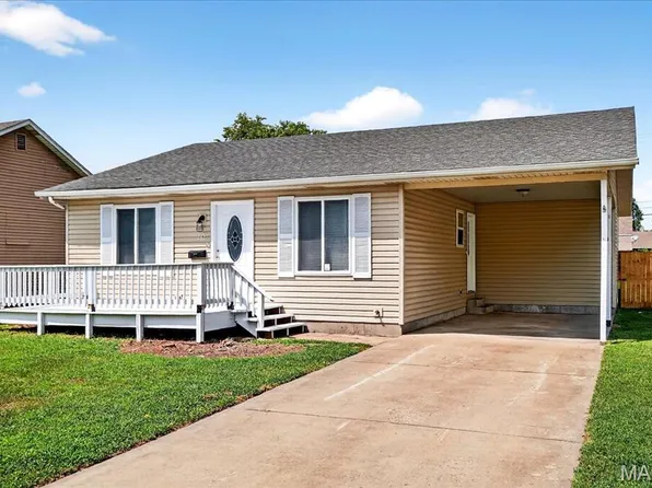 2421 Edwards St, Granite City, IL 62040