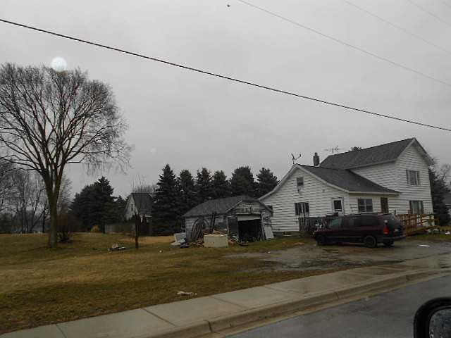 1st image of 309 E McClintock St
