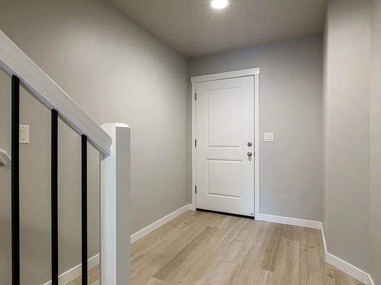 Oak Heritage Townhomes — Photo 14
