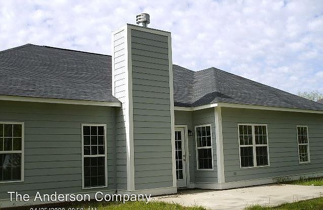 2nd image of 141 Hedgerow Dr