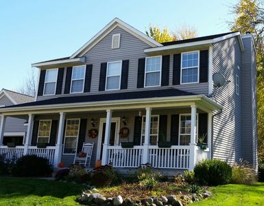6444 Los Altos Dr NE, Rockford, MI, 49341