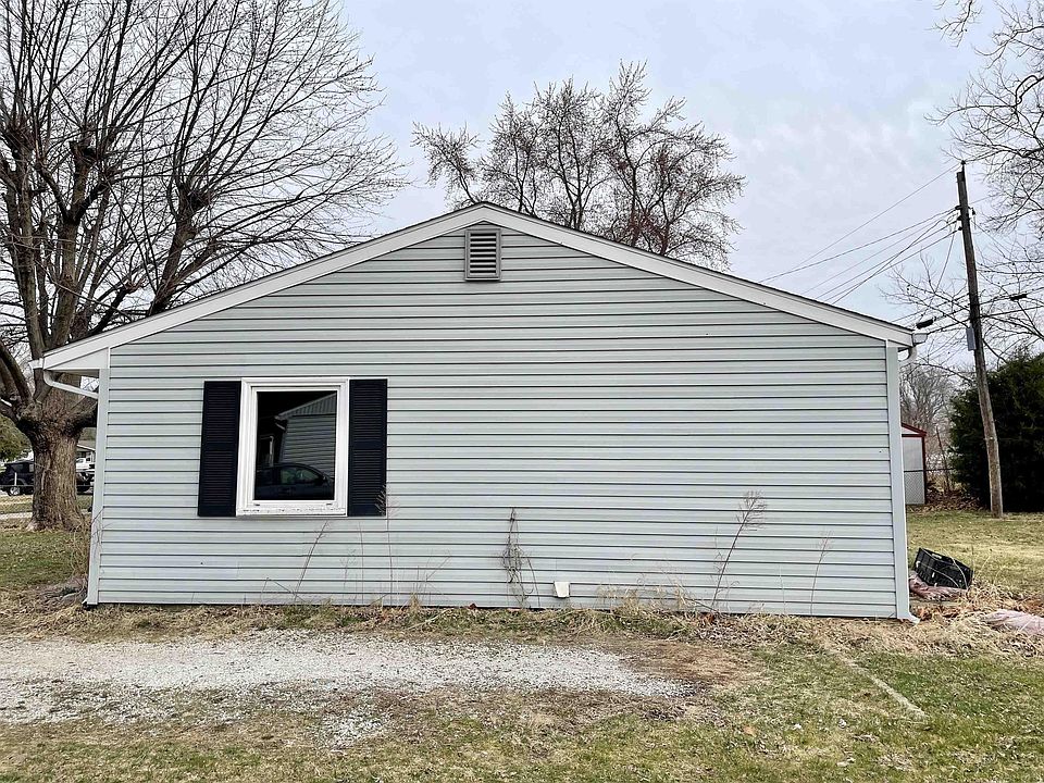 2nd image of 2019 S Fairfield Dr