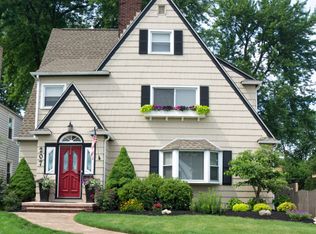 207 34th St NW, Canton, OH