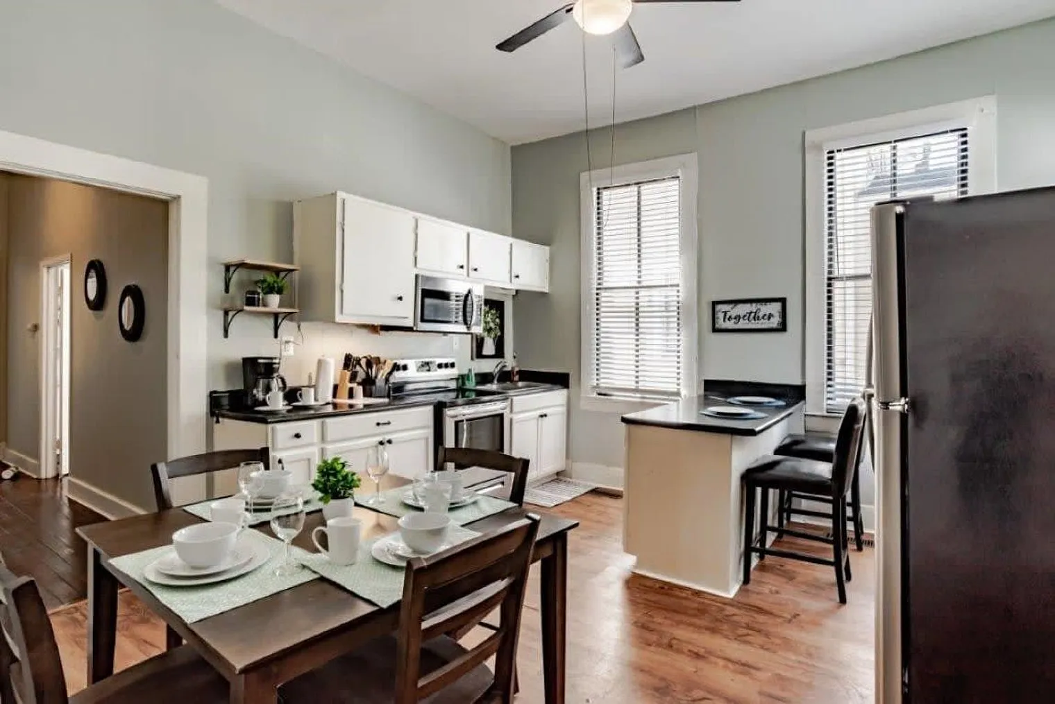 7 bed, 5.0 bath, 495 sqft, $14,396 — Photo 4