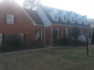 5135 Lake Shores Rd, Virginia Beach, VA 23455