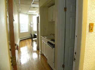 875 Beacon St #10, Boston, MA 02215