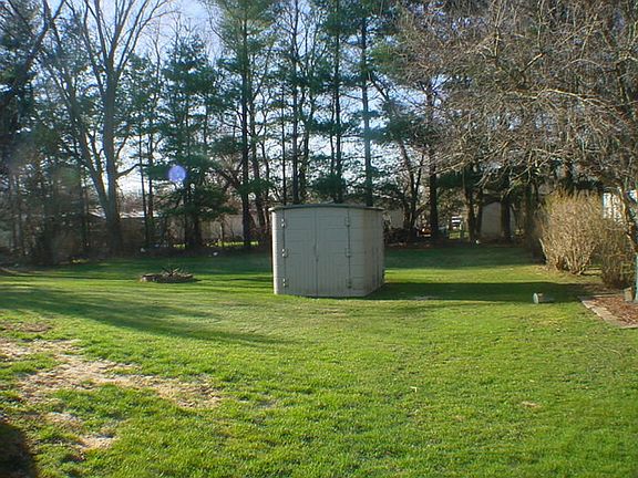 4th image of 115 Liverpool Dr SE