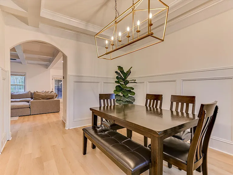 259 Wentworth Pl — Photo 20
