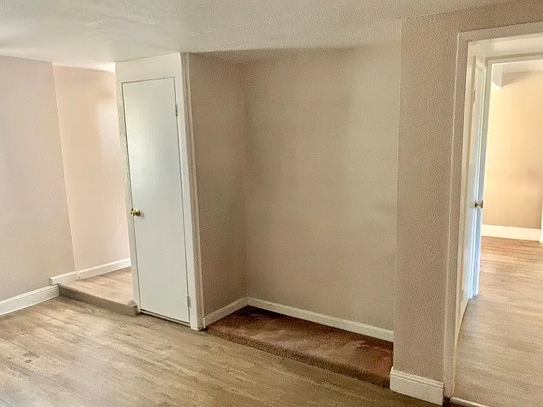 4607 Fall Ave — Photo 6