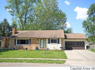 121 Andover Dr, Springfield, IL 62704