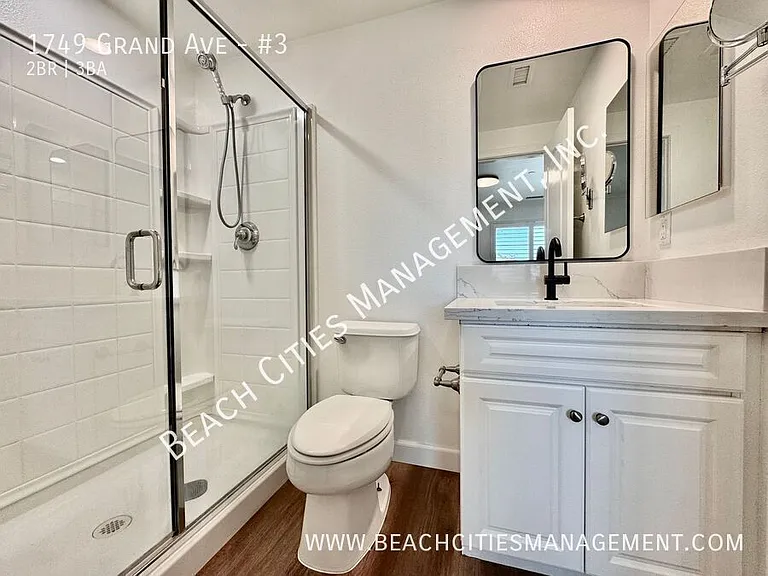 1749 Grand Ave #3 — Photo 41